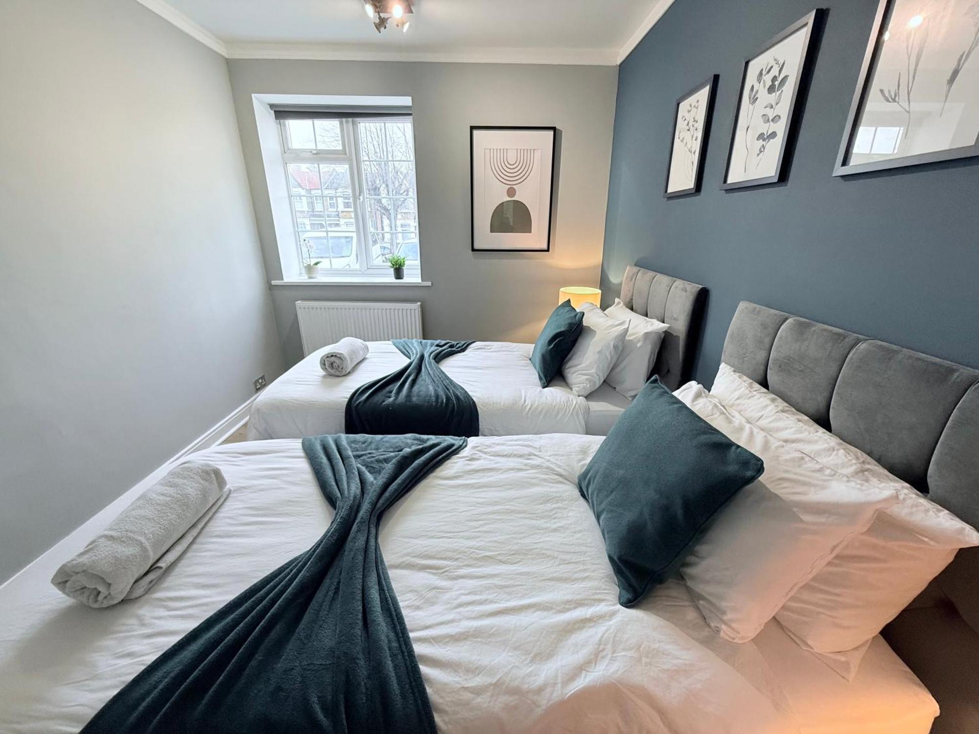 Staylondon - Sleeps 6 With Free Parking - Tourist, Concerts & Matches Exterior foto